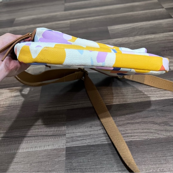 Fossil Eliza Bright Multicolor Canvas Leather Crossbody Bag - Picture 4 of 10